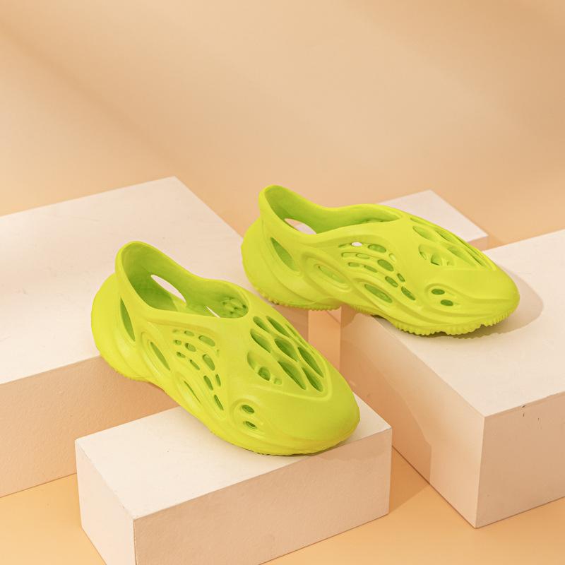 Cross-border Coconut Hole Shoes Sandals Boys And Girls Non-slip Platform Beach Shoes V6